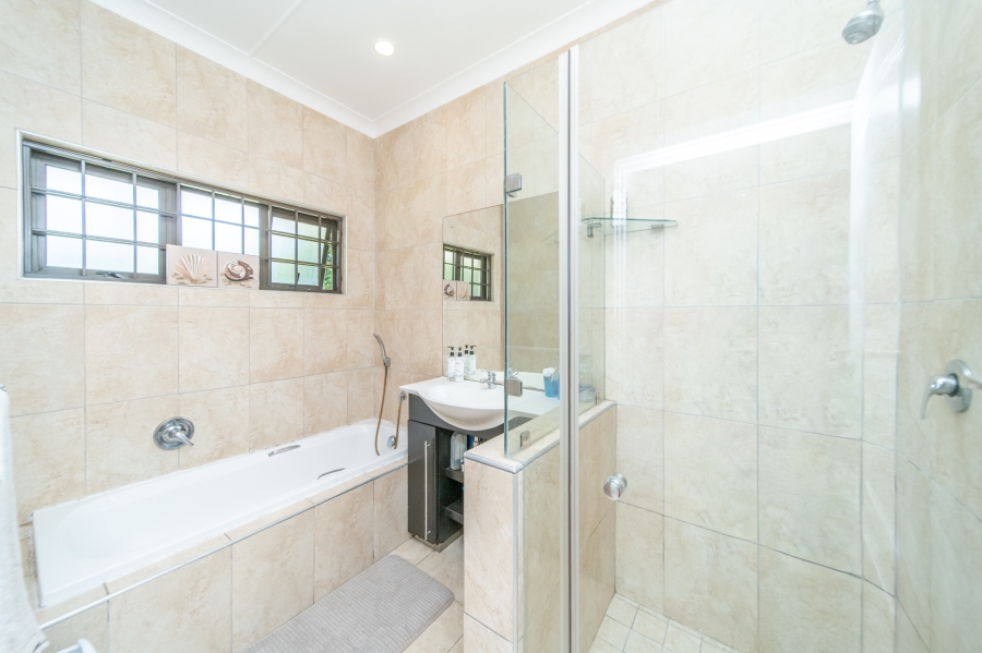 3 Bedroom Property for Sale in Beacon Bay Eastern Cape